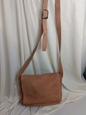 Emily Ann Of Boca Raton Tan Genuine Leather Crossbody Shoulder Bag